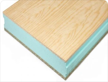 Panel sandwich de madera natural para una estética cálida y durabilidad.